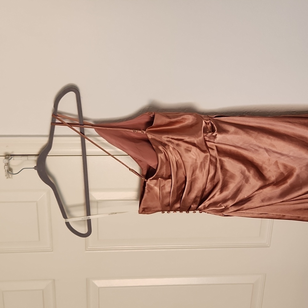 ✨️ GALINA SIGNATURE charmeuse draped one-shoulder Quartz Slit Maxi Dress. Sz 6 - Picture 9 of 13